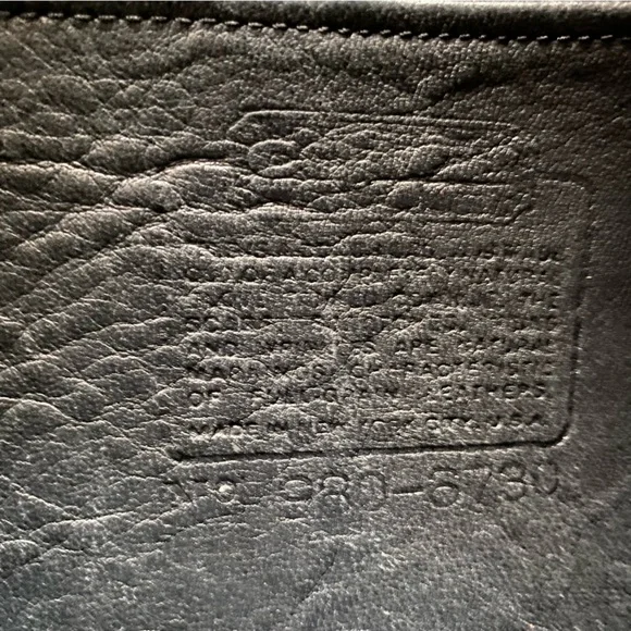 Vintage Coach Zipper Tote Navy Leather No. 9785 Made in NYC - Picture 13 of 14